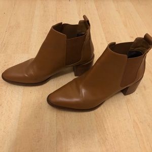 Everlane Heel Boot in Cognac